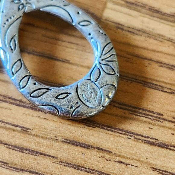 PREMIER DESIGNS Silver Etched Layered Dangle Earrings - Picture 3 of 6